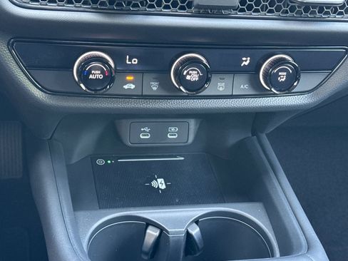 New 2026 Honda HR-V LX image 17