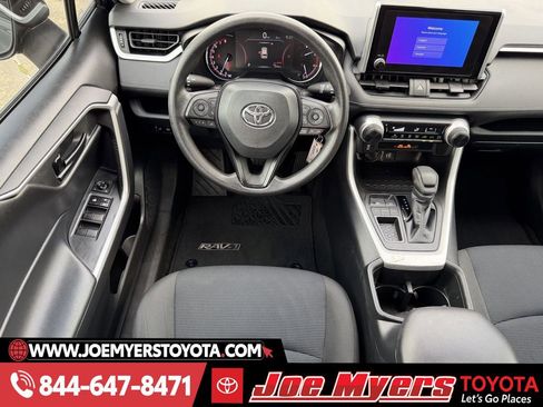 Used 2023 Toyota RAV4 LE image 14