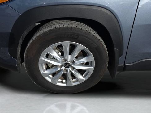 Used 2024 Toyota Corolla Cross LE FWD image 24