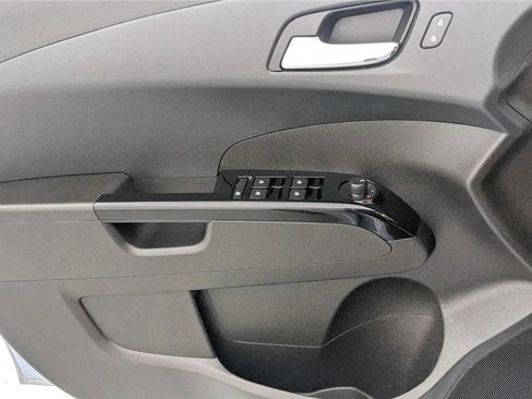 Used 2017 Chevrolet Sonic LT w/ Convenience Package FWD image 24