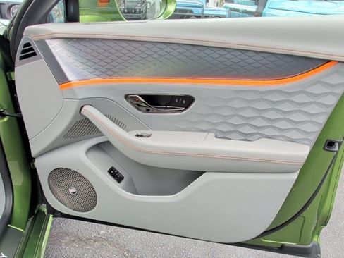 New 2025 Bentley Flying Spur Plug-In Hybrid AWD/4WD image 43