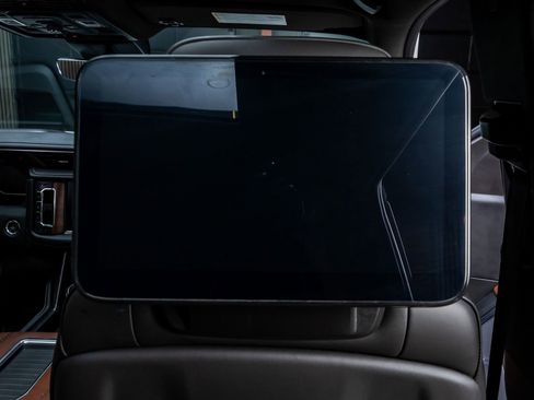 Used 2023 GMC Yukon Denali Ultimate w/ LPO, Floor Liner Package image 30