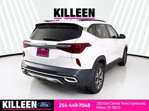 Used 2023 Kia Seltos EX AWD/4WD image 8