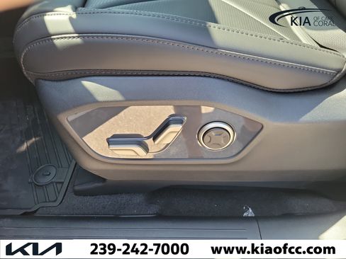 New 2027 Kia Telluride EX w/ Towing Package FWD image 22
