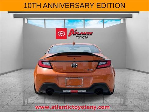 Certified 2023 Toyota GR86 10th Anniversary SE RWD image 7