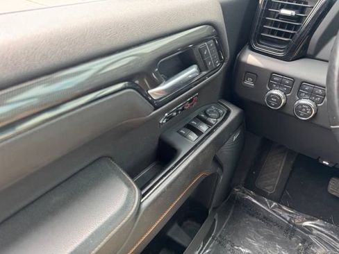 Certified 2023 GMC Sierra 1500 AT4 w/ Technology Package AWD/4WD image 33