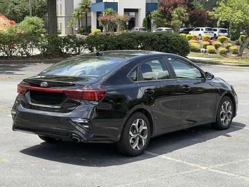 Certified 2021 Kia Forte LXS FWD image 4