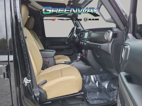Used 2018 Jeep Wrangler Unlimited Rubicon AWD/4WD image 7