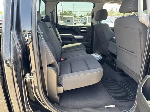 Used 2018 Chevrolet Silverado 1500 LT w/ Texas Edition AWD/4WD image 11