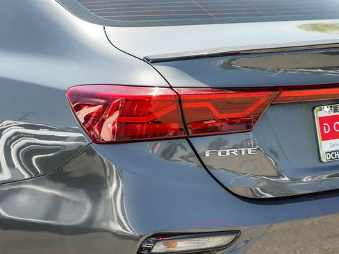 Used 2021 Kia Forte GT-Line FWD image 7