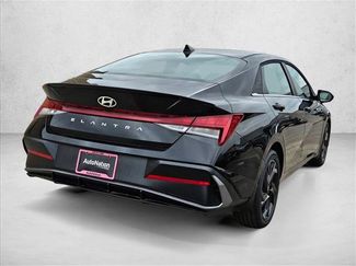 New 2026 Hyundai Elantra SEL Sport FWD video 2