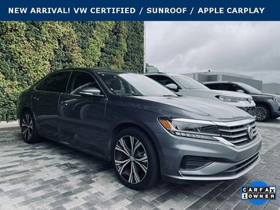 Used 2021 Volkswagen Passat 2.0T SE