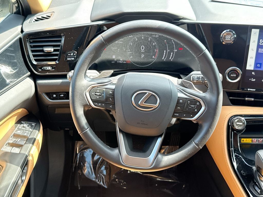 Used 2025 Lexus NX 250 FWD w/ Towing Package (2000 Lbs) image 23