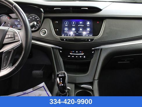 Used 2023 Cadillac XT5 Luxury image 20