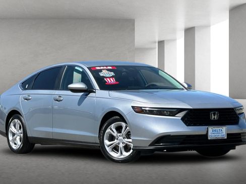 Used 2025 Honda Accord LX image 1