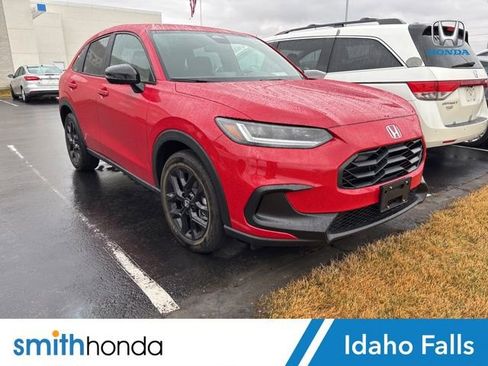 Used 2023 Honda HR-V Sport image 1