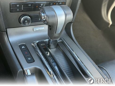 Used 2011 Ford Mustang Premium w/ 201A Rapid Spec Order Code image 29