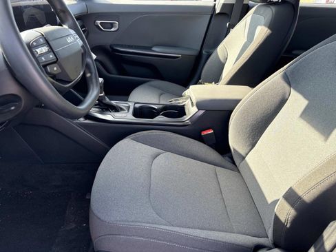 New 2025 Kia K4 LXS image 20