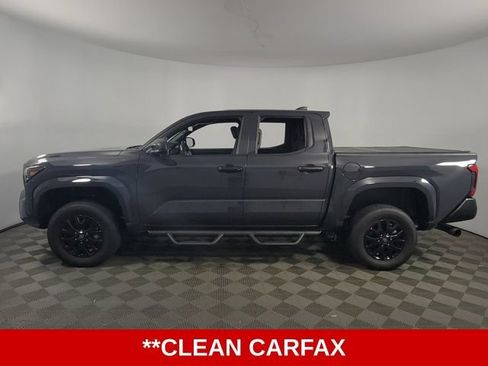 Used 2025 Toyota Tacoma SR AWD/4WD image 5