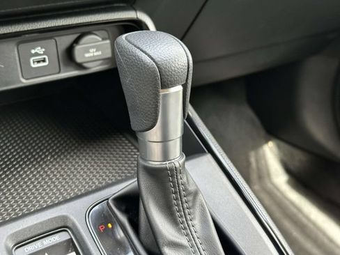 Used 2025 Honda CR-V LX image 29