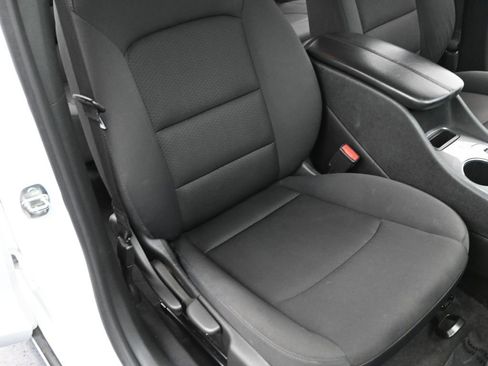 Used 2023 Chevrolet Malibu LT image 10