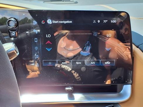 Used 2025 Chevrolet Corvette Stingray Premium Cpe w/ Z51 Performance Package RWD image 14