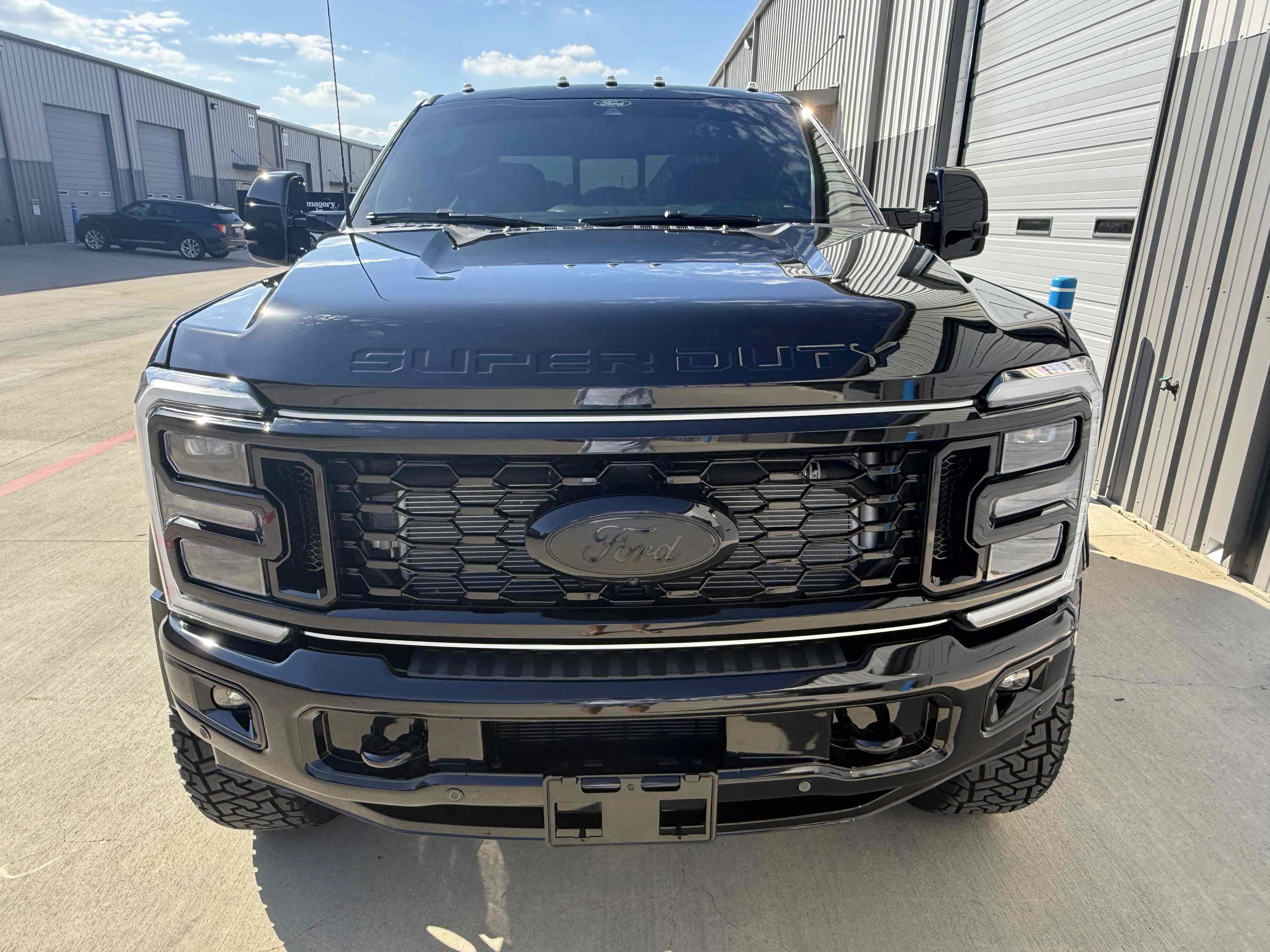Used 2027 Ford F450 Platinum w/ Platinum Plus Package AWD/4WD image 95