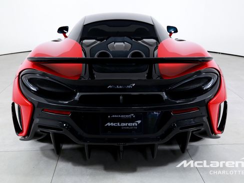 Used 2019 McLaren 600LT RWD image 8