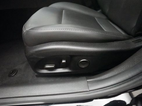 Used 2023 Cadillac CT4 Premium Luxury image 28