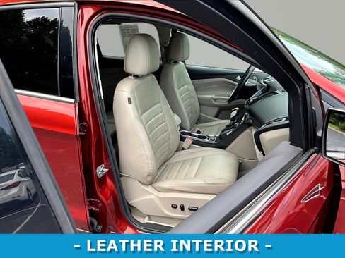 Used 2015 Ford Escape Titanium FWD image 29