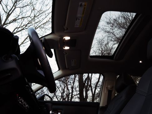 Used 2024 Honda HR-V EX-L image 37