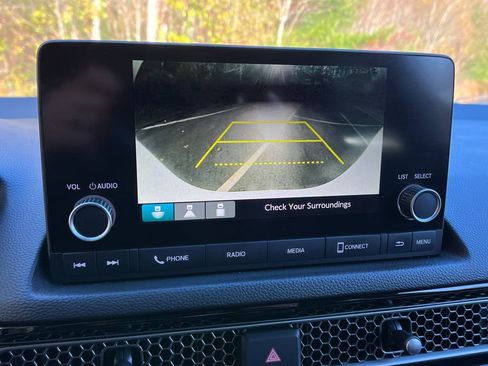 Used 2023 Honda Civic Sport image 18