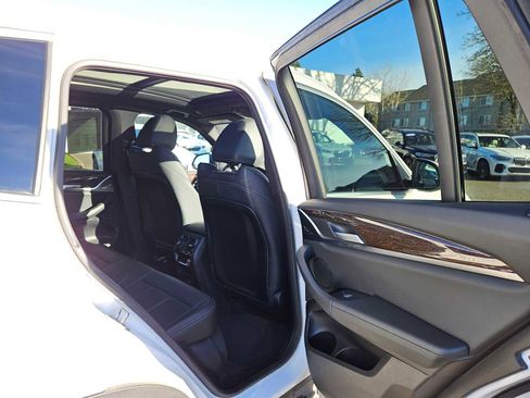 Used 2023 BMW X3 xDrive30i image 14