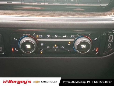 Certified 2025 Chevrolet Silverado 2500 LT w/ Leather Package image 18