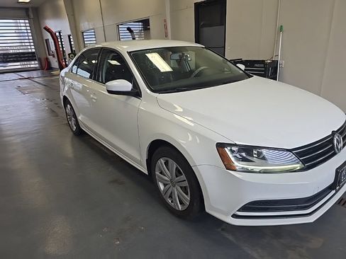 Used 2017 Volkswagen Jetta S FWD image 1