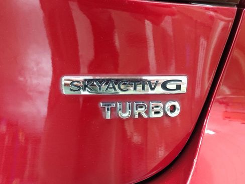 Used 2021 MAZDA MAZDA3 Hatchback w/Premium Plus Pkg image 14