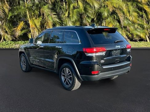 Used 2022 Jeep Grand Cherokee Limited image 7