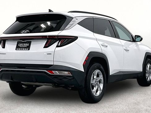 Used 2023 Hyundai Tucson SEL AWD/4WD image 2