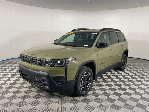 New 2026 Jeep Cherokee Laredo AWD/4WD image 1