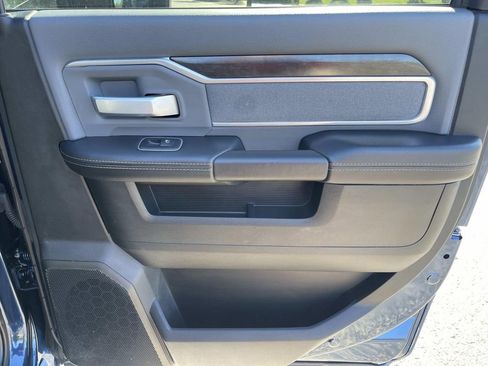 Used 2023 RAM 2500 Big Horn w/ Level 1 Equipment Group image 20