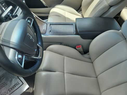 Used 2020 Lincoln Continental FWD image 13
