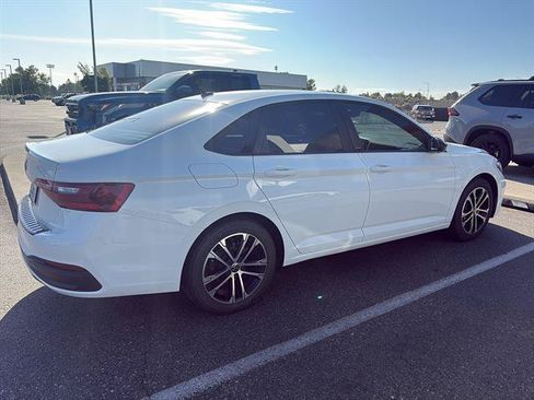 Used 2023 Volkswagen Jetta Sport FWD image 2