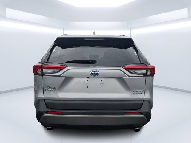 Used 2021 Toyota RAV4 Limited w/ Limited Grade Weather Package AWD/4WD image 4