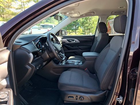Used 2018 Chevrolet Traverse LT AWD/4WD image 13