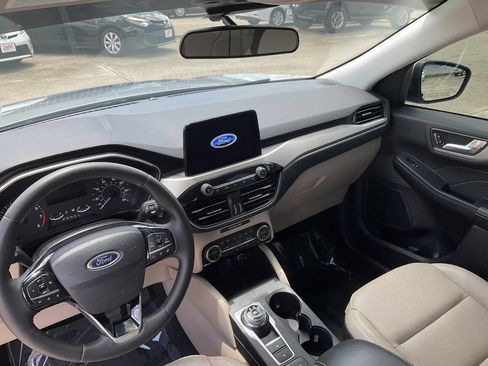 Used 2021 Ford Escape SEL FWD image 15