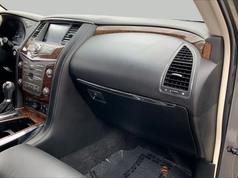 Used 2020 Nissan Armada SL w/ Premium Package RWD image 19