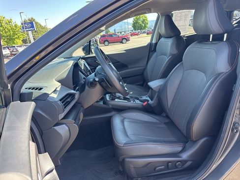 Used 2024 Subaru Crosstrek 2.5i Limited w/ Crosstrek Mirror Package AWD/4WD image 10