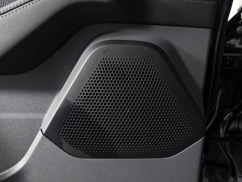 Used 2024 INEOS Grenadier image 13