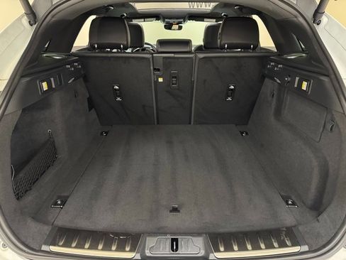 Used 2025 Jaguar F-PACE R-Dynamic S image 24