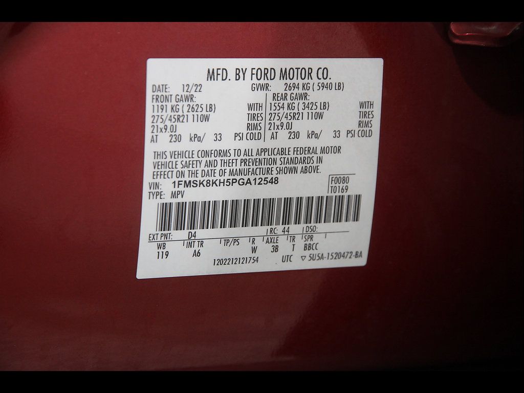 Used 2023 Ford Explorer ST-Line w/ Class IV Trailer Tow Package AWD/4WD image 25